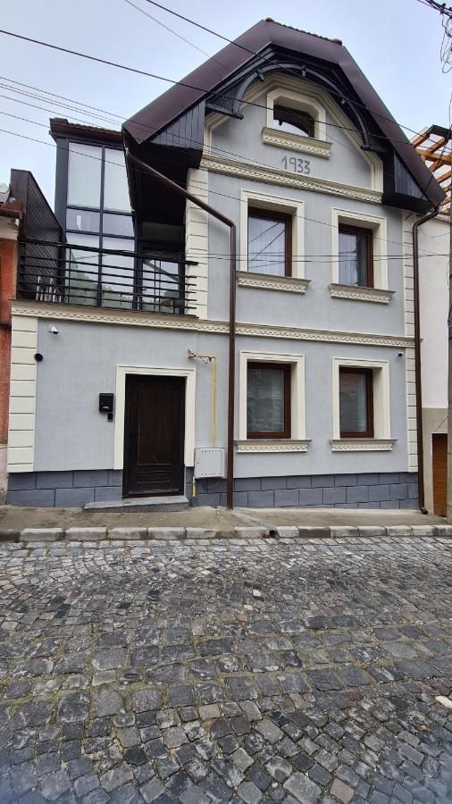 Casa Chiper - Attic Apartment With View Braşov Dış mekan fotoğraf