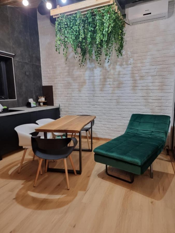 Casa Chiper - Attic Apartment With View Braşov Dış mekan fotoğraf