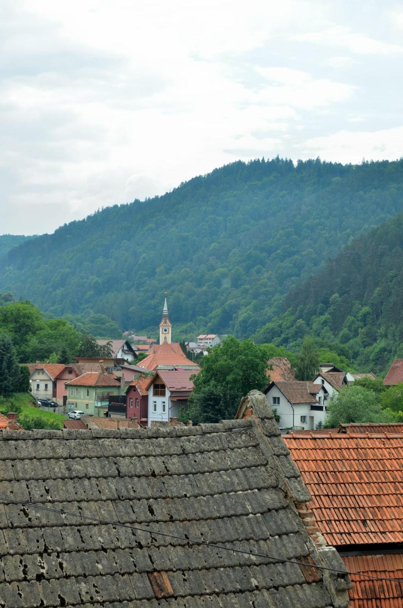 Casa Chiper - Attic Apartment With View Braşov Dış mekan fotoğraf